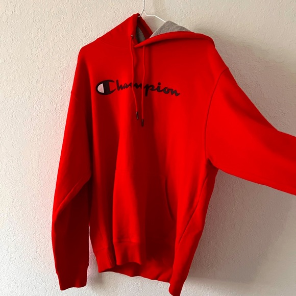 Large Champion Sweatshirt - Picture 1 of 3